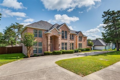 Stunning 3,700 sq ft traditional-contemporary home in a highly on Thorntree Country Club in Texas - for sale on GolfHomes.com, golf home, golf lot