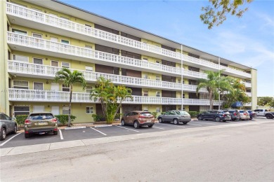 This well maintained 2-bedroom, 2-bathroom condo is located in a on Eco Golf Club in Florida - for sale on GolfHomes.com, golf home, golf lot