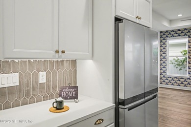 Like new, crisp, modern Villa with designer finishes throughout on Palm Valley Golf Club in Florida - for sale on GolfHomes.com, golf home, golf lot