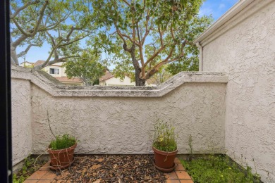 Welcome to this charming 2-bedroom, 2-bath, 1,500 sq ft home on Bernardo Heights Country Club in California - for sale on GolfHomes.com, golf home, golf lot
