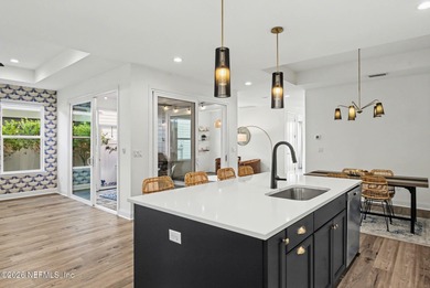 Like new, crisp, modern Villa with designer finishes throughout on Palm Valley Golf Club in Florida - for sale on GolfHomes.com, golf home, golf lot