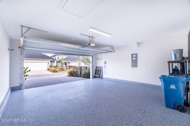 Like new, crisp, modern Villa with designer finishes throughout on Palm Valley Golf Club in Florida - for sale on GolfHomes.com, golf home, golf lot