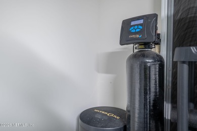 Like new, crisp, modern Villa with designer finishes throughout on Palm Valley Golf Club in Florida - for sale on GolfHomes.com, golf home, golf lot