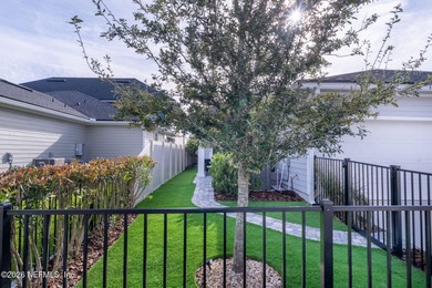 Like new, crisp, modern Villa with designer finishes throughout on Palm Valley Golf Club in Florida - for sale on GolfHomes.com, golf home, golf lot