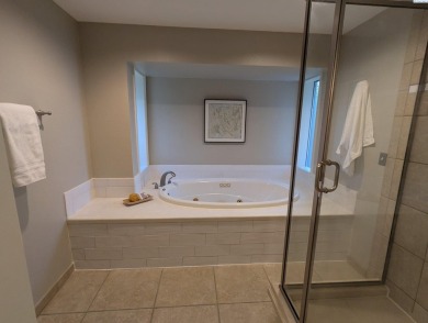 Stunning Canyon Lakes home with remarkable panoramic view! on Canyon Lakes Golf Course in Washington - for sale on GolfHomes.com, golf home, golf lot