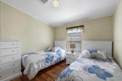 Welcome to 1006 York Trail. This fully furnished 2 bedroom 2 on Maple Leaf Golf and Country Club in Florida - for sale on GolfHomes.com, golf home, golf lot