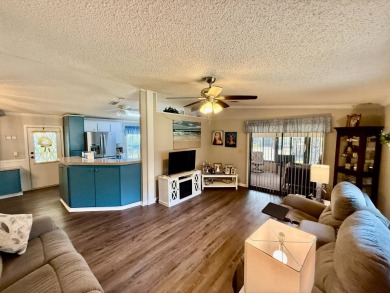 Home is located in Water Oak Country Club Estates in Lady Lake on Water Oak Country Club Estates in Florida - for sale on GolfHomes.com, golf home, golf lot