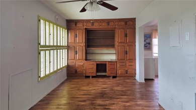 Bright End Unit with Great Potential in Clearwater's Premier 55+ on On Top Of The World Golf Course in Florida - for sale on GolfHomes.com, golf home, golf lot