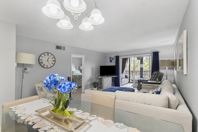 Beautiful 2BR/2BA Condo In GARDEN-AIRE VILLAGE SOUTH! Located on Pompano Beach Golf Course  in Florida - for sale on GolfHomes.com, golf home, golf lot