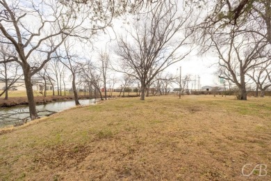 Owner Agent. Discover a stunning office building designed for on Willow Creek Golf Center in Texas - for sale on GolfHomes.com, golf home, golf lot