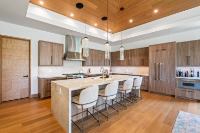 What if you could own a BRAND NEW - MOVE IN READY, single level on Wailea Golf Club in Hawaii - for sale on GolfHomes.com, golf home, golf lot