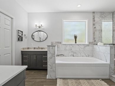 Beautiful LIKE NEW home on the Newly Renovated Balboa Golf on Balboa Golf Course in Arkansas - for sale on GolfHomes.com, golf home, golf lot