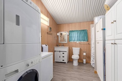 YOUR NEW ADORABLE COZY 1 BEDROOM, 2 BATH HOME WITH AN ARIZONA on Viewpoint Golf Resort in Arizona - for sale on GolfHomes.com, golf home, golf lot