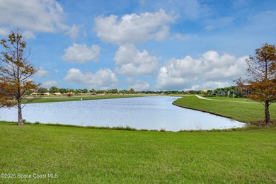Beautifully Appointed 3 BD, 2 BA, 2 Garage single family home on Duran Golf Course in Florida - for sale on GolfHomes.com, golf home, golf lot