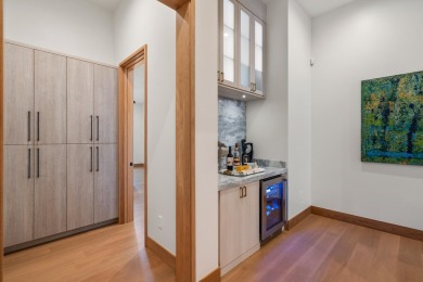 What if you could own a BRAND NEW - MOVE IN READY, single level on Wailea Golf Club in Hawaii - for sale on GolfHomes.com, golf home, golf lot