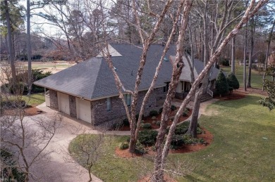 All brick rancher on the 7th green of Plantation Golf Course - on Kingsmill Resort and Golf Club in Virginia - for sale on GolfHomes.com, golf home, golf lot