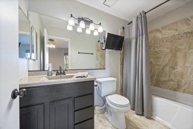 Move Right In to this Beautifully Updated 2 Bedroom, 2-1/2 Bath on Glendale Lakes Golf Club in Illinois - for sale on GolfHomes.com, golf home, golf lot
