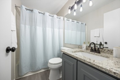 Move Right In to this Beautifully Updated 2 Bedroom, 2-1/2 Bath on Glendale Lakes Golf Club in Illinois - for sale on GolfHomes.com, golf home, golf lot