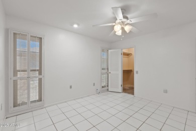 Location, location! Updated flooring (10/25) This 2118 sq ft on PalmBrook Country Club in Arizona - for sale on GolfHomes.com, golf home, golf lot