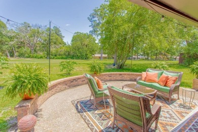 Don't miss your opportunity to own a fully updated 2420 square on Hide-A-Way Lake Golf Course in Texas - for sale on GolfHomes.com, golf home, golf lot