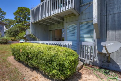 Great investment opportunity fully updated in Daphne! This unit on Lake Forest Yacht and Country Club in Alabama - for sale on GolfHomes.com, golf home, golf lot