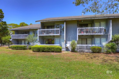 Great investment opportunity fully updated in Daphne! This unit on Lake Forest Yacht and Country Club in Alabama - for sale on GolfHomes.com, golf home, golf lot