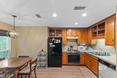 FULLY RENOVATED & Ready to Go! This updated Lake Forest townhome on Lake Forest Yacht and Country Club in Alabama - for sale on GolfHomes.com, golf home, golf lot