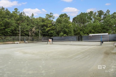 FULLY RENOVATED & Ready to Go! This updated Lake Forest townhome on Lake Forest Yacht and Country Club in Alabama - for sale on GolfHomes.com, golf home, golf lot