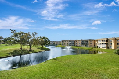 Bright, Beautiful 2/2 Condo in the heart of Sunrise lakes on Sunrise Lakes Phase III in Florida - for sale on GolfHomes.com, golf home, golf lot