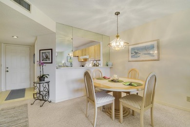 Beautiful 2 bedroom, 2 bath, 1st floor condo overlooking the 5th on Heritage Ridge Golf Club in Florida - for sale on GolfHomes.com, golf home, golf lot