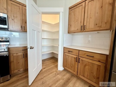 Welcome to your dream home! This simply elegant 6 bedroom, 3 on Sand Creek Golf Course in Idaho - for sale on GolfHomes.com, golf home, golf lot
