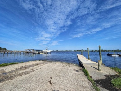 Welcome to 25 Deloach Trail in Hagley Estates in Pawleys Island on The Founders Club At Pawleys Island in South Carolina - for sale on GolfHomes.com, golf home, golf lot