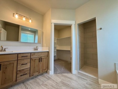 Welcome to your dream home! This simply elegant 6 bedroom, 3 on Sand Creek Golf Course in Idaho - for sale on GolfHomes.com, golf home, golf lot