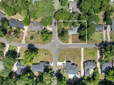 Great home for first-time homebuyers who want a deal and can do on Killearn Country Club and Inn in Florida - for sale on GolfHomes.com, golf home, golf lot