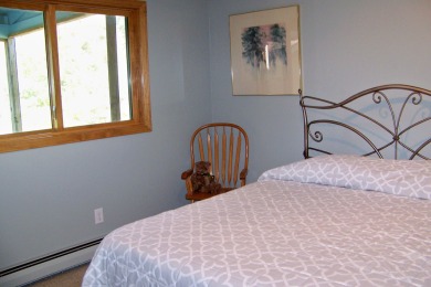 This impeccably cared for 3BR,2B home is move in ready. This on Lakes of the North Deer Run Golf Course in Michigan - for sale on GolfHomes.com, golf home, golf lot