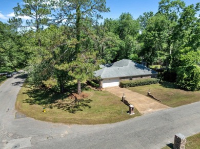 Great home for first-time homebuyers who want a deal and can do on Killearn Country Club and Inn in Florida - for sale on GolfHomes.com, golf home, golf lot