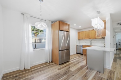 Tastefully renovated and fully furnished 2-bedroom, 2-bath on Kings Point Golf -Flanders Way in Florida - for sale on GolfHomes.com, golf home, golf lot