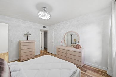 Tastefully renovated and fully furnished 2-bedroom, 2-bath on Kings Point Golf -Flanders Way in Florida - for sale on GolfHomes.com, golf home, golf lot