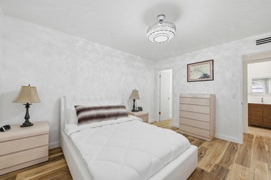 Tastefully renovated and fully furnished 2-bedroom, 2-bath on Kings Point Golf -Flanders Way in Florida - for sale on GolfHomes.com, golf home, golf lot