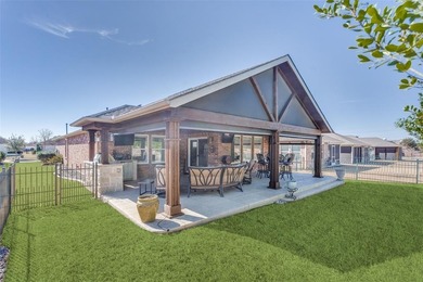 Exceptional home in Frisco Lakes by Del Webb.  A 55+ community on Frisco Lakes Golf Course in Texas - for sale on GolfHomes.com, golf home, golf lot