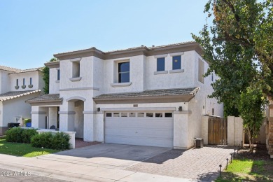 Tucked away in a gated enclave in Central Phoenix perfectly on Palo Verde Golf Course in Arizona - for sale on GolfHomes.com, golf home, golf lot