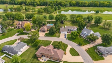 Beautiful 2 story all brick with open Foyer, one owner, custom on Pontiac Elks Country Club in Illinois - for sale on GolfHomes.com, golf home, golf lot