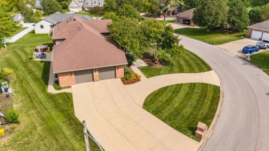 Beautiful 2 story all brick with open Foyer, one owner, custom on Pontiac Elks Country Club in Illinois - for sale on GolfHomes.com, golf home, golf lot