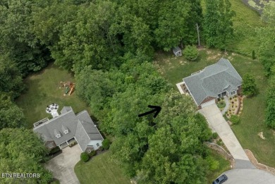 This well-maintained ranch style home with fresh interior paint on Deer Creek Golf Club in Tennessee - for sale on GolfHomes.com, golf home, golf lot