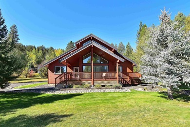 Welcome to this move-in ready home nestled in the exclusive on Meadowcreek Golf Resort in Idaho - for sale on GolfHomes.com, golf home, golf lot