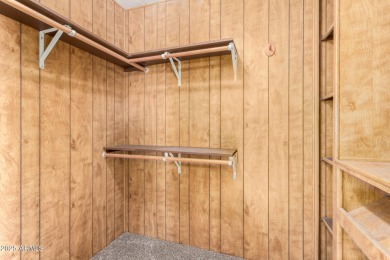 Step into your ideal 55+ lifestyle w/ this 2-bed/2-bath home in on Sun Lakes Country Club in Arizona - for sale on GolfHomes.com, golf home, golf lot