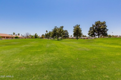 Step into your ideal 55+ lifestyle w/ this 2-bed/2-bath home in on Sun Lakes Country Club in Arizona - for sale on GolfHomes.com, golf home, golf lot