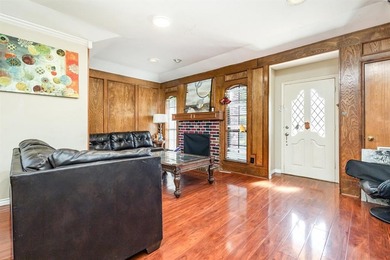 Very nice house in the prestigious Oakridge neighbourhood in on Duck Creek Golf Club in Texas - for sale on GolfHomes.com, golf home, golf lot