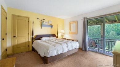 SPACIOUS, GREAT LOCATION, VIEW OF GOLF COURSE AND LAKE - This on The Oaks Golf Course in Missouri - for sale on GolfHomes.com, golf home, golf lot