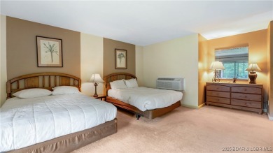 SPACIOUS, GREAT LOCATION, VIEW OF GOLF COURSE AND LAKE - This on The Oaks Golf Course in Missouri - for sale on GolfHomes.com, golf home, golf lot